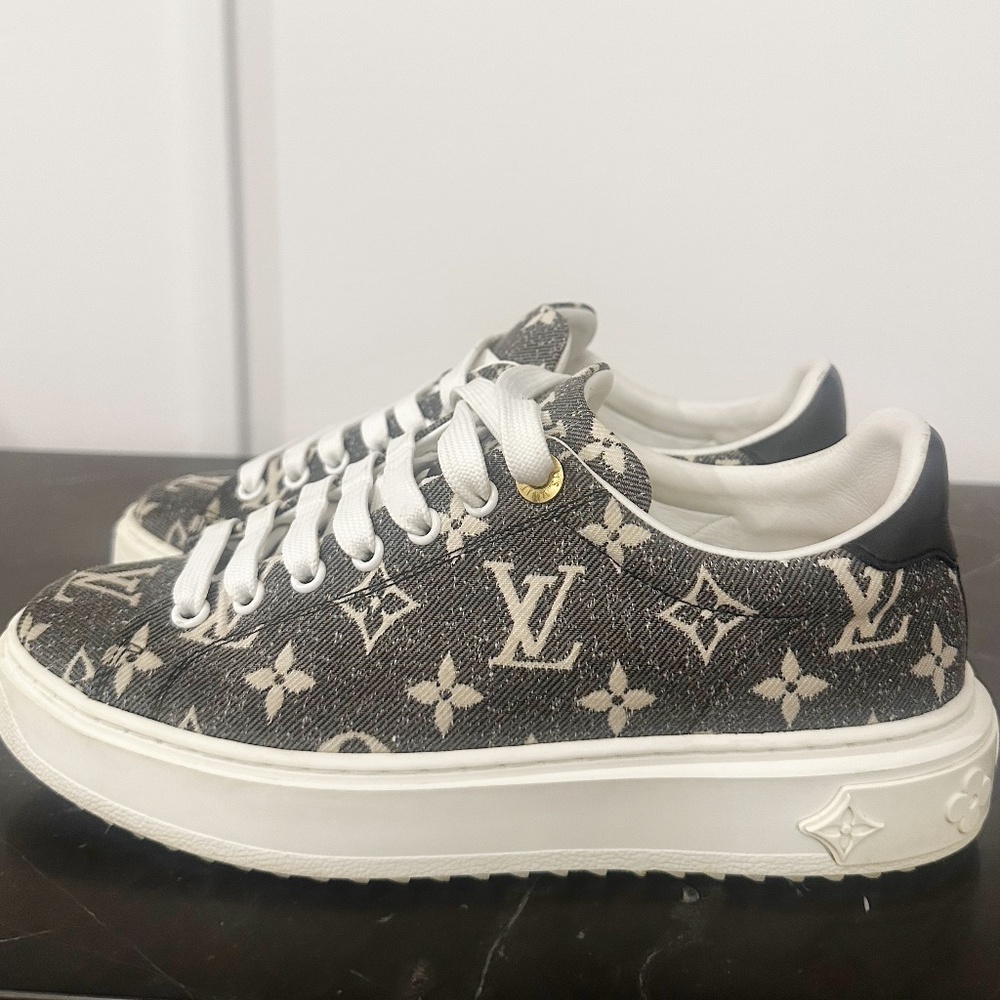 Louis vuitton monogram jean sneakers